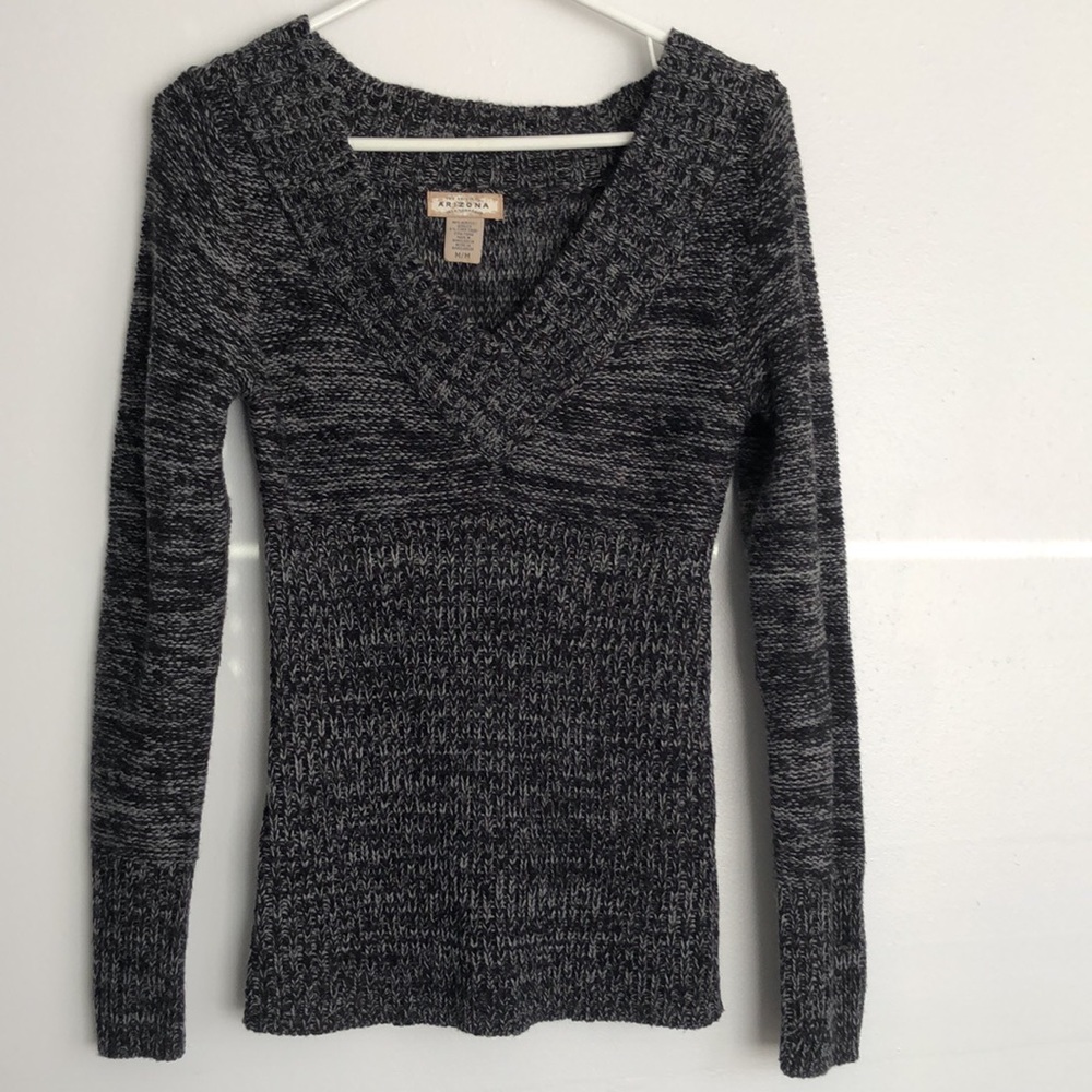 Juniors Arizona Medium Sweater